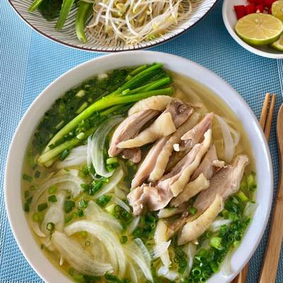 Phở gà